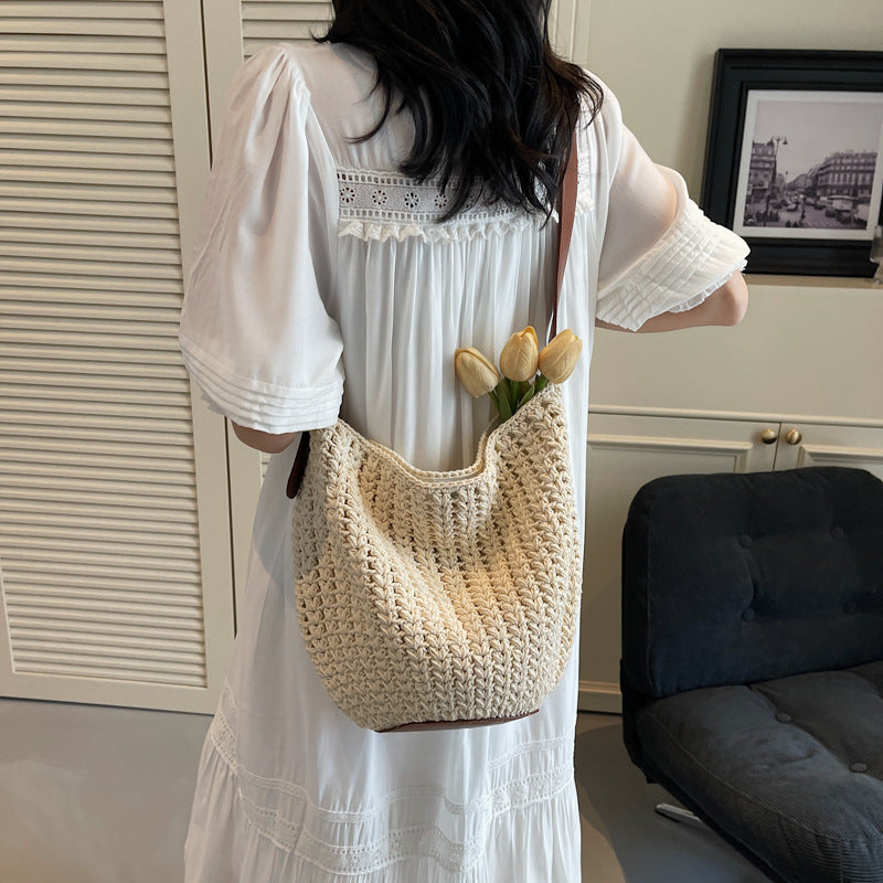 Women's Mori Style Simple Comfortable Woven High Sense Beach Weaving Leisure Tote Bags