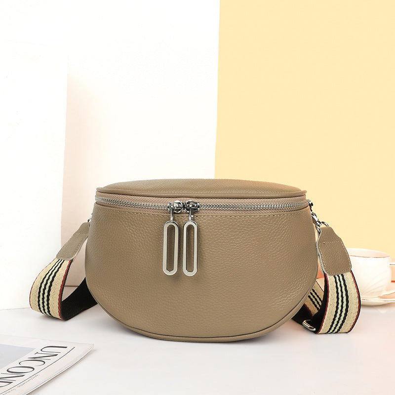 Women's Genuine Leather First Layer Cowhide Saddle Women's Shoulder Bag