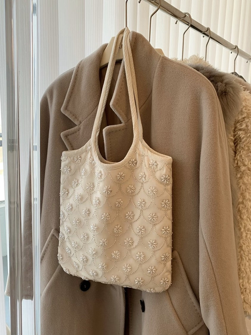 Lady Banquet Dress Romantic Beautiful Flower Embroidered Bags