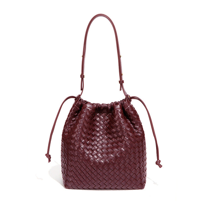 Classic Hand-woven Lazy Direct Wholesale Commuter Bucket Bags