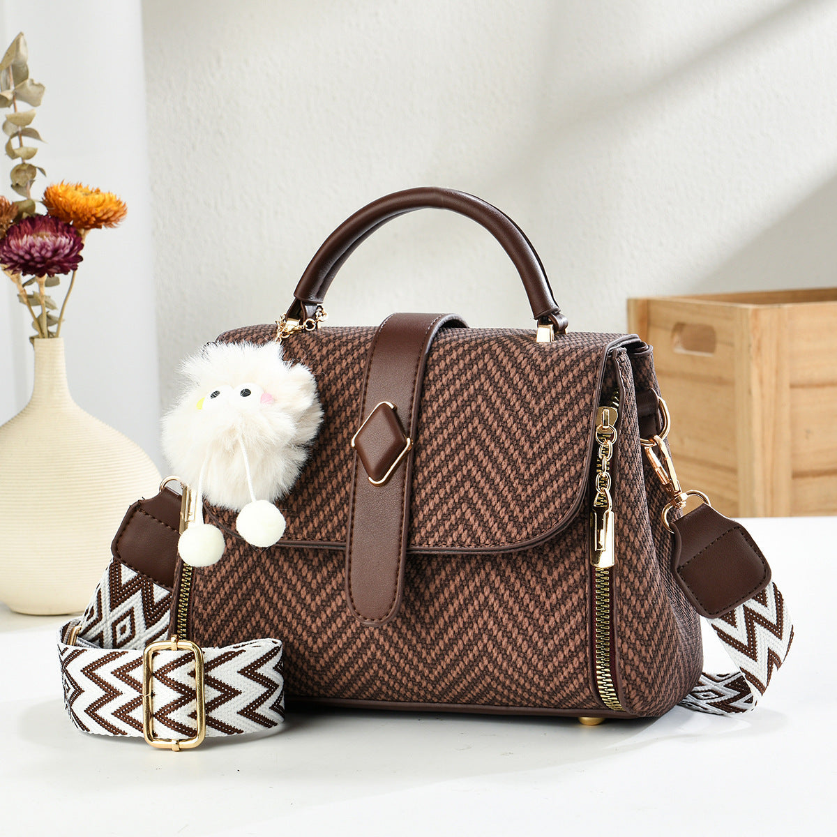 Fashion Good-looking Zipper Large Capacity Simple Women's Shoulder Bag
