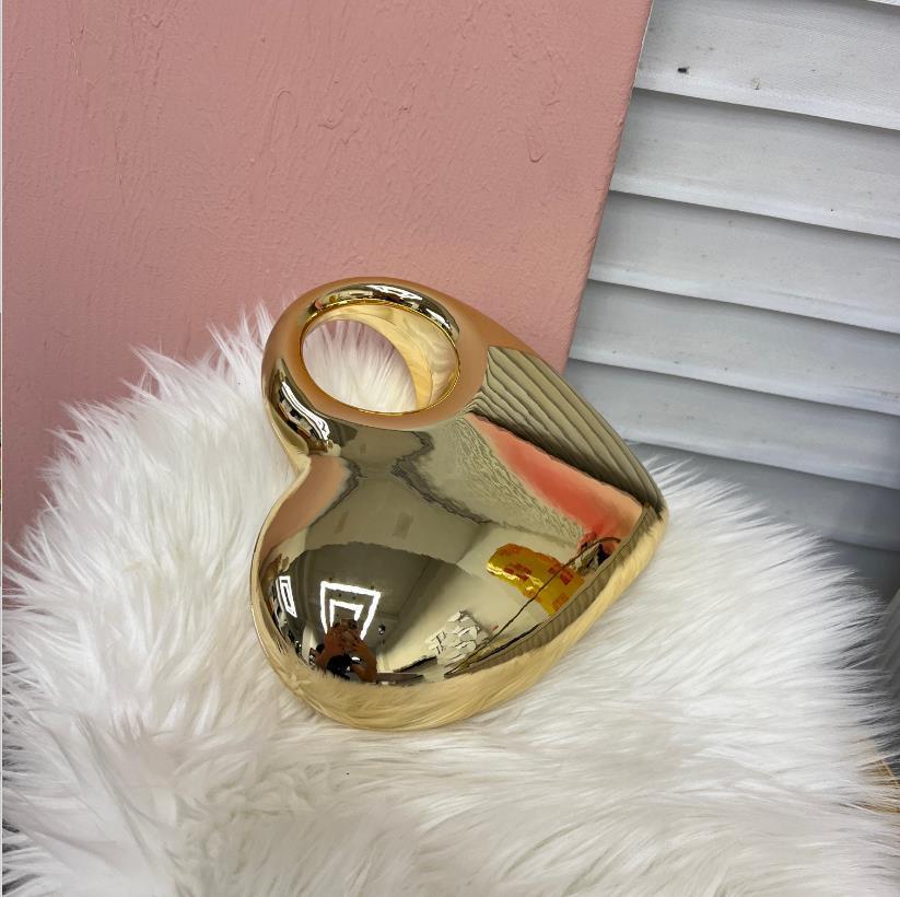 Metal Heart Shape Acrylic Trendy Unique High-grade Bags