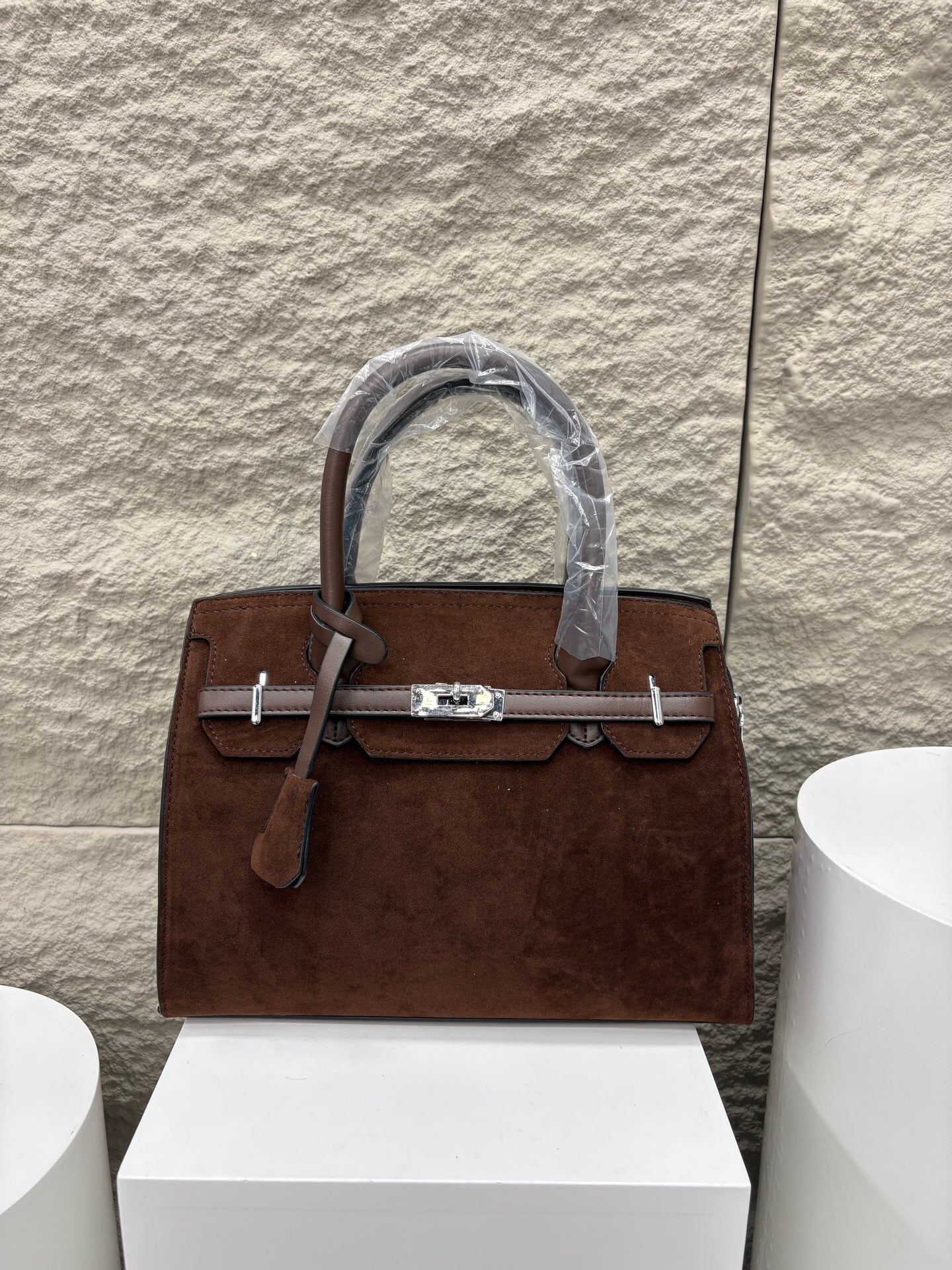 Elegant Portable Deerskin Veet Commute Retro Women's Handbag