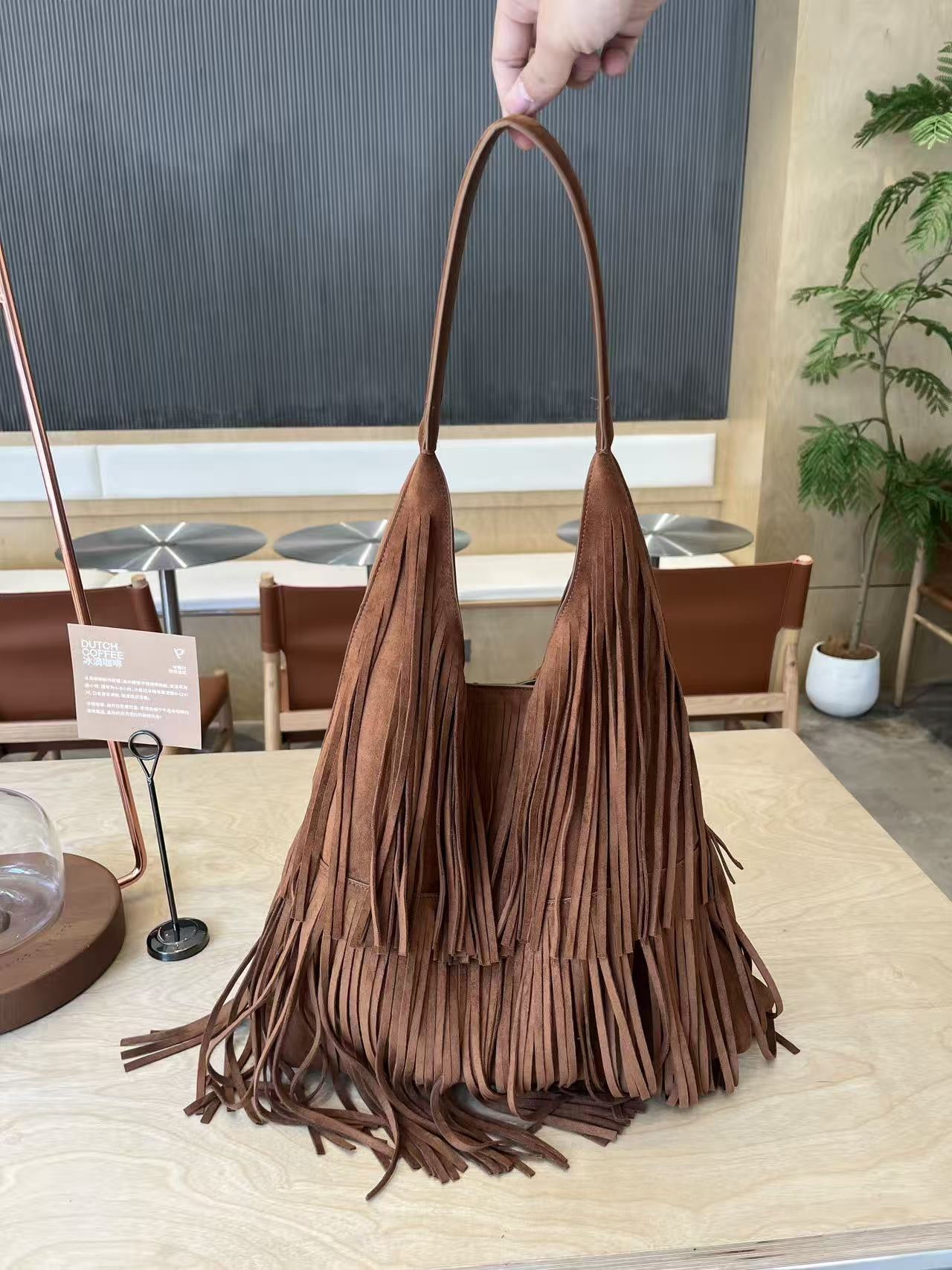 Women's Style Vintage Cowhide Tassel Niche Underarm Suede Bags