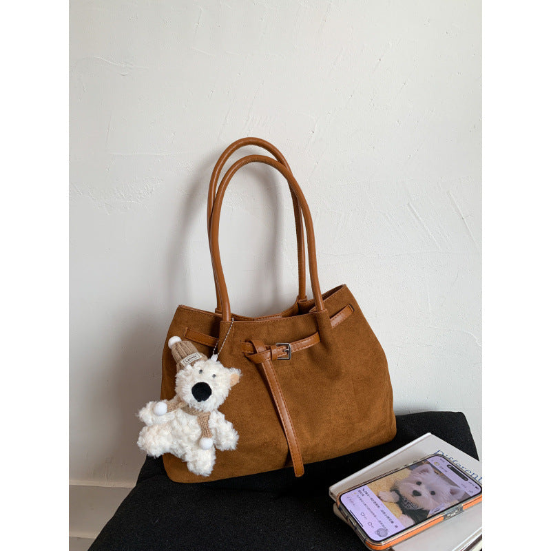 Women's Vintage Large Capacity Suede Commuter Portable Women's Shoulder Bag