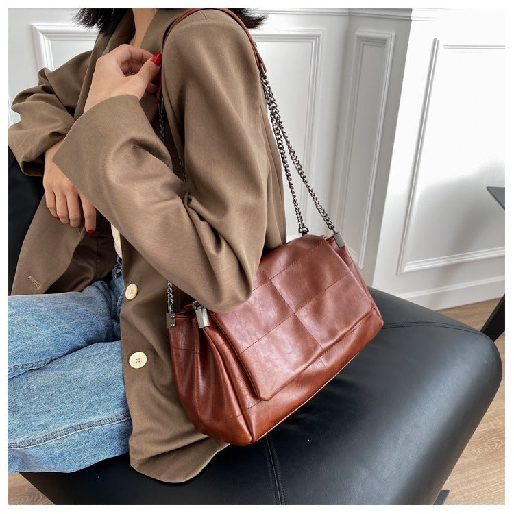 Women's Fashion Soft Leather Sewing Chain Women's Shoulder Bag