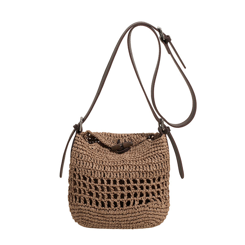 Women's Hand-woven Seaside Holiday Large Capacity Totes Commuting Women's Messenger Bag