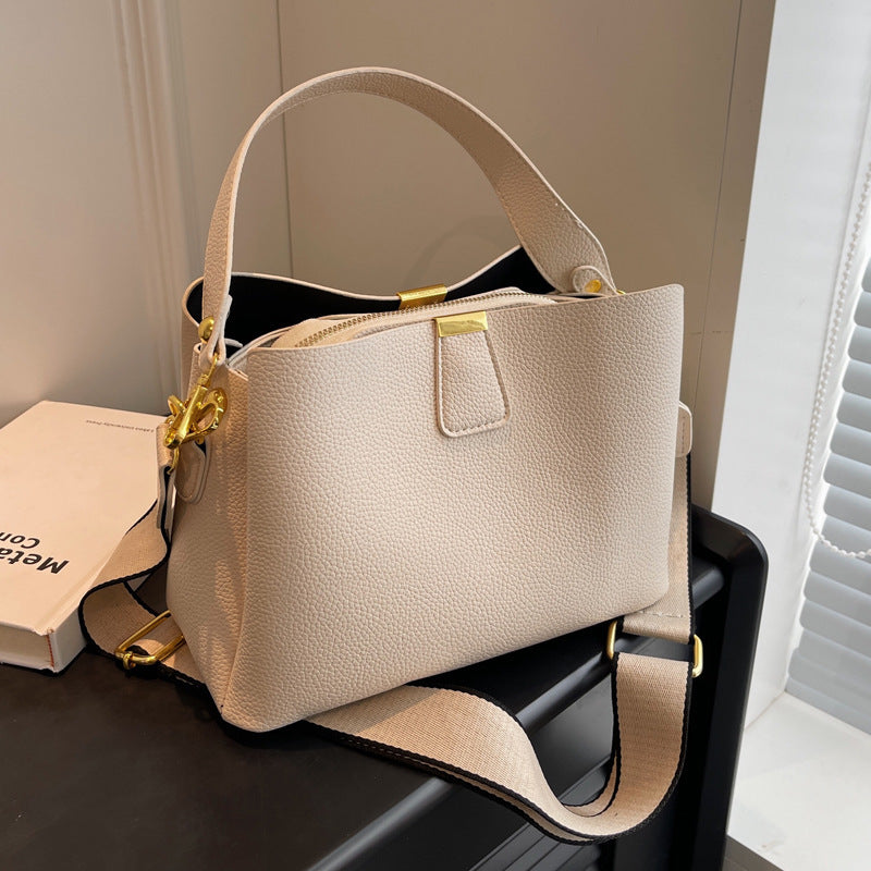 Women's Trendy Fashion Portable High-grade Light Luxury Shoulder Bags