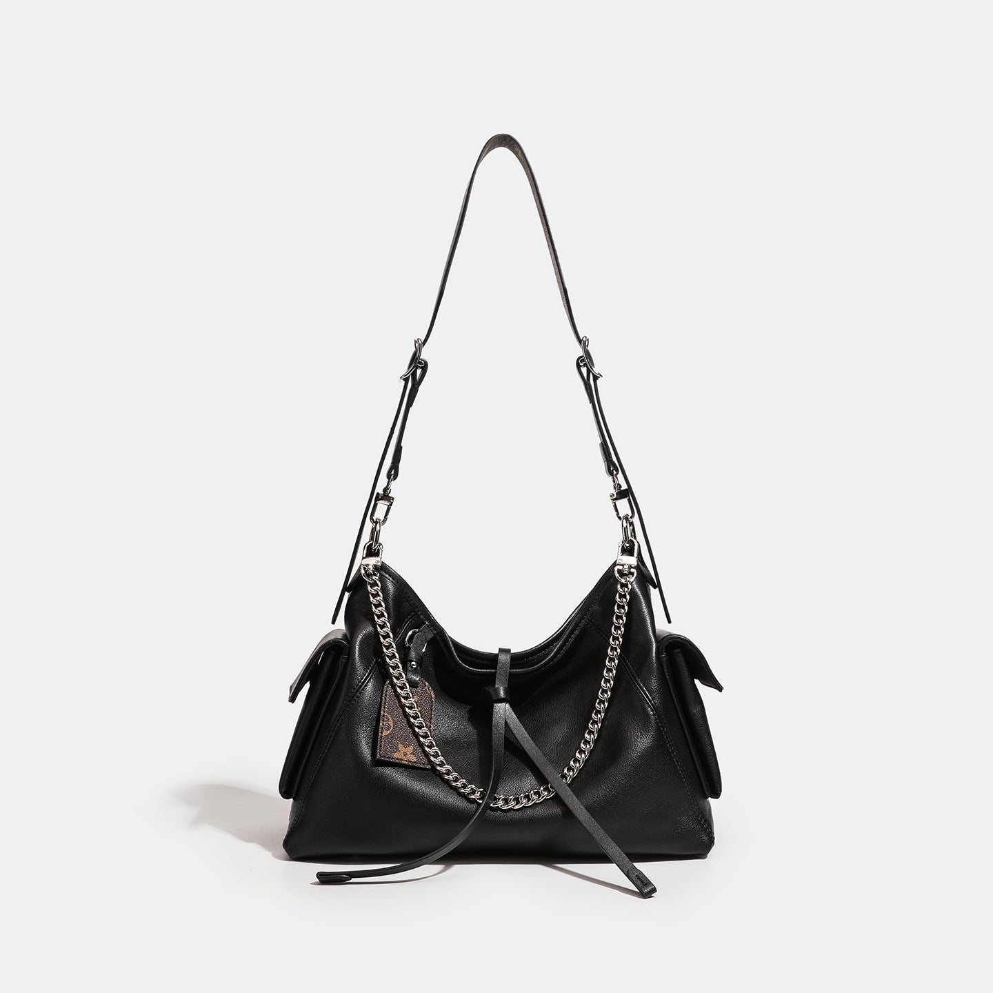 Postman Large Capacity Chain Commuter Black Women's Shoulder Bag