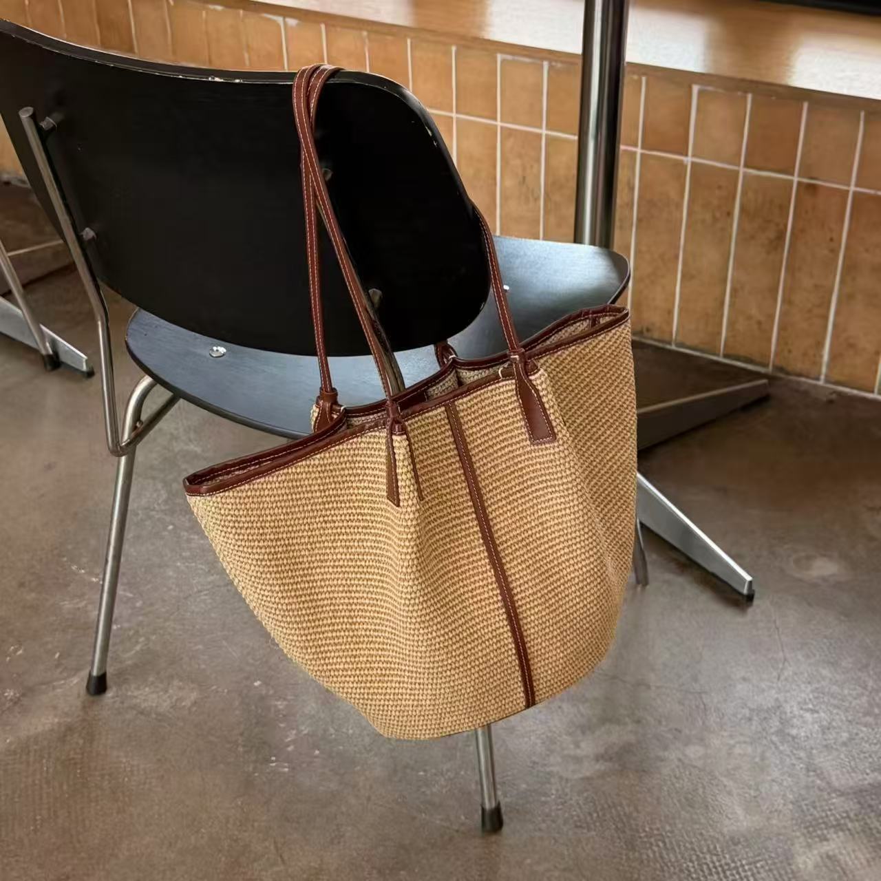 Women's Capacity Portable Seaside Vacation Beach Woven Women's Leather Bag