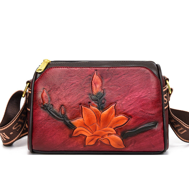 Women's Affordable Luxury Fashion Retro Chinese Ethnic Rune Carved Authentic Leather Women's Messenger Bag