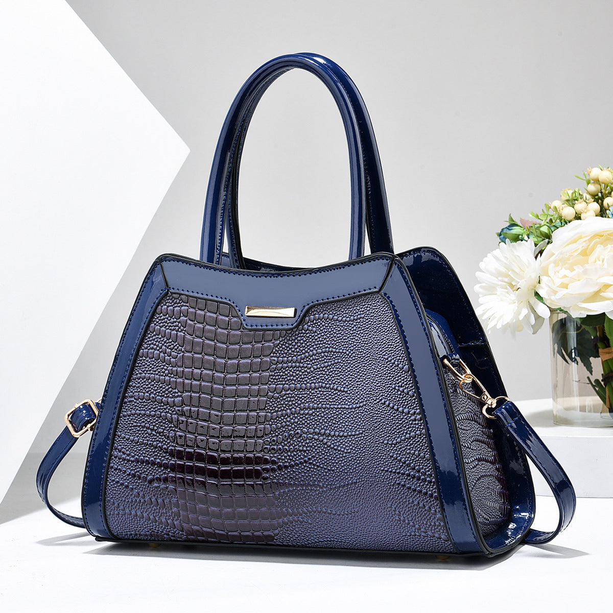 Trendy Casual Attractive Women's Niche Elegant Women's Messenger Bag
