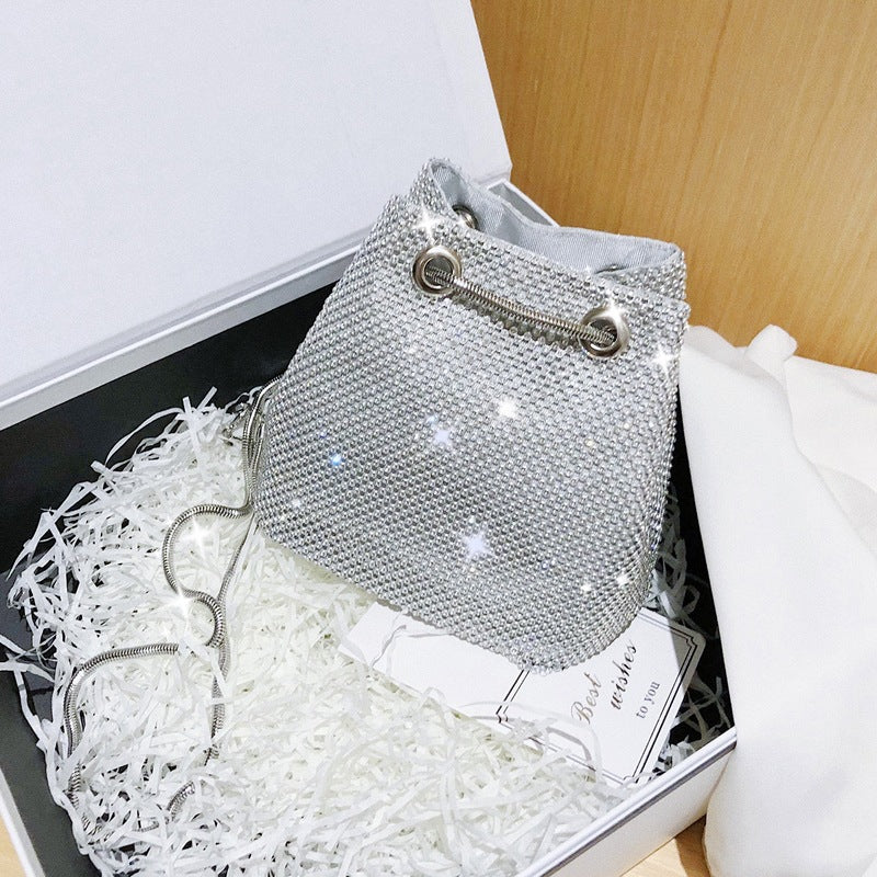 Trendy Charming Full Diamond Chain Banquet Bags