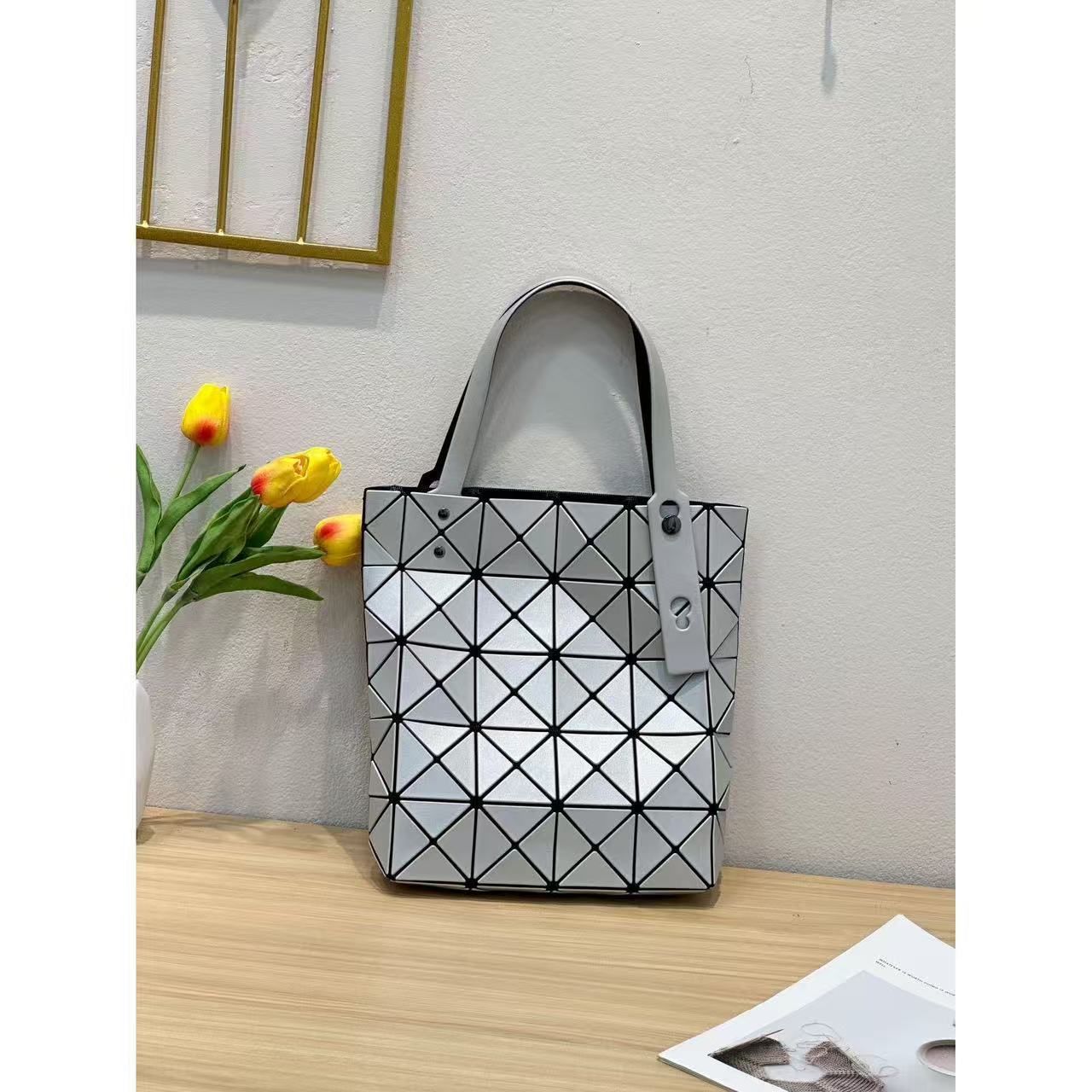 Women's Original Geometric Rhombus Big Box Life Women's Shoulder Bag