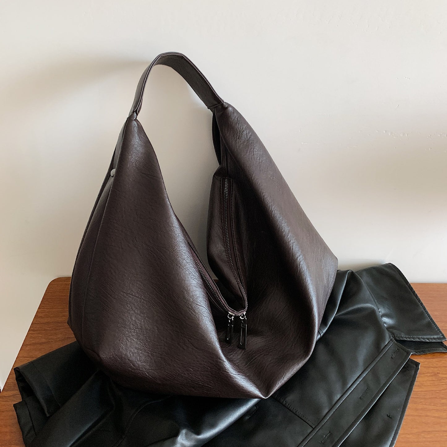 Women's Retro Dumpling Commuter Advanced Niche Trend Underarm Women's Shoulder Bag