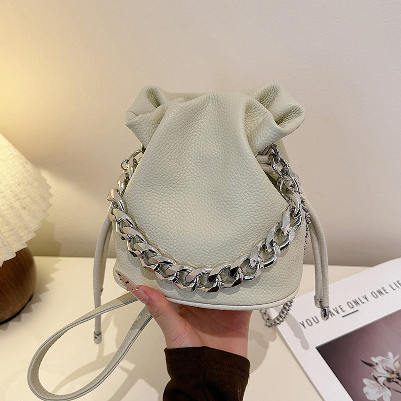 Women's Genuine Leather Fresh Simple Drawstring Fashionable High-grade Chain Cross Bucket Bags