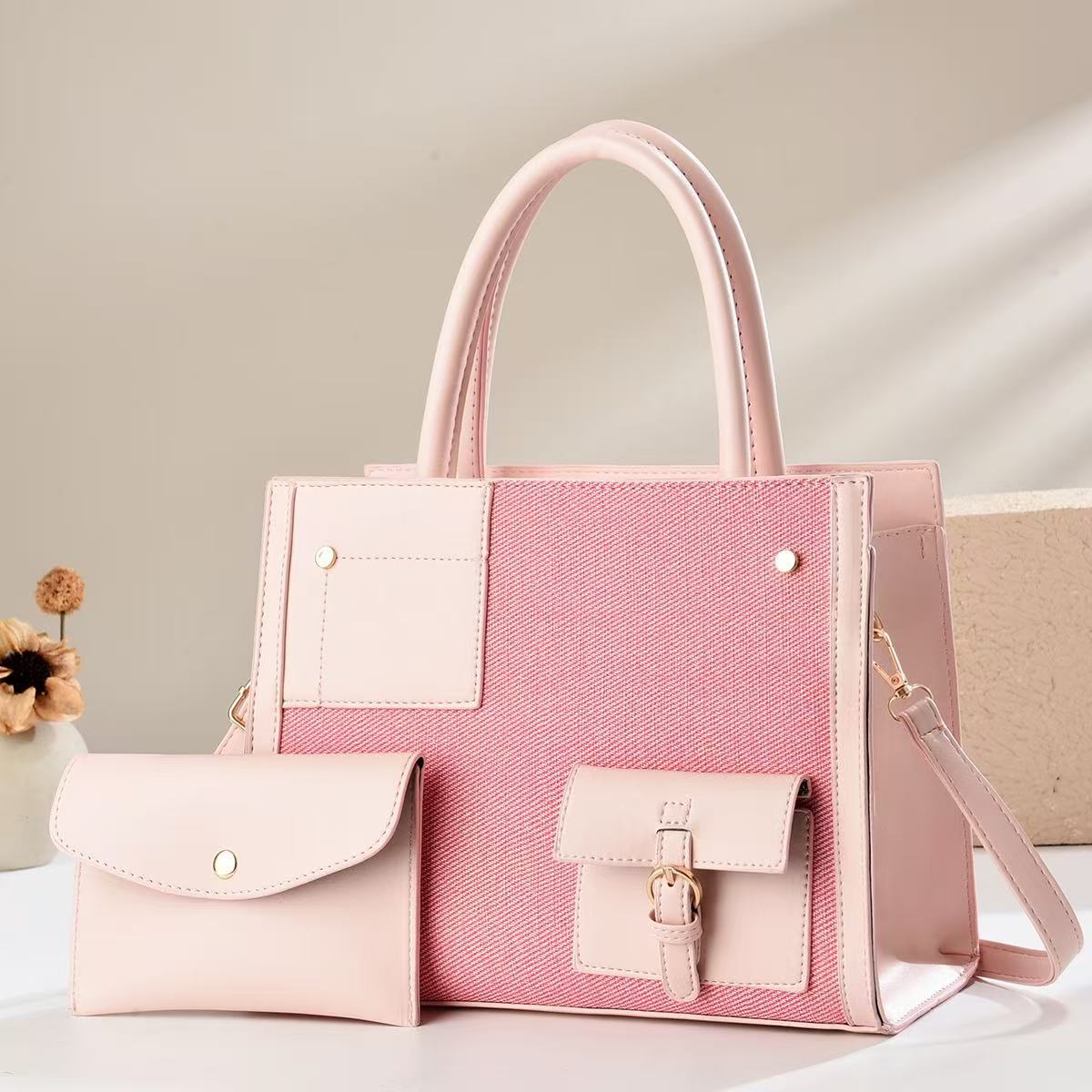 Women's High-grade Stitching Fresh Single Fashion Large Capacity Out Women's Messenger Bag