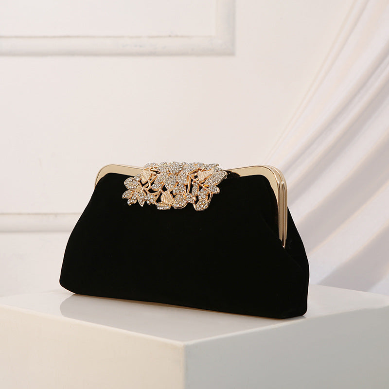 Handmade Beaded Pearl Wrist Retro Cheongsam Bags