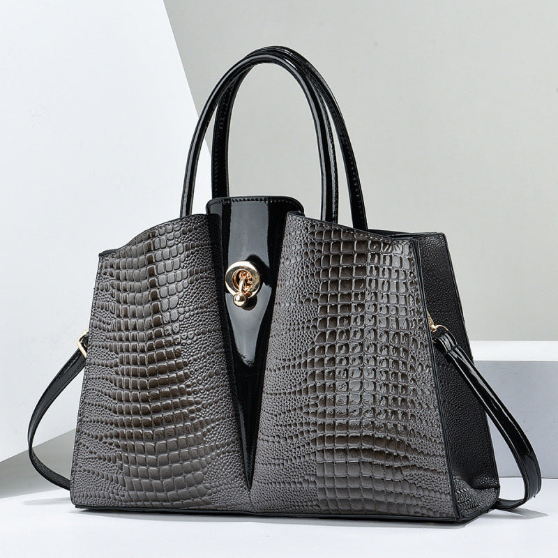 Casual Women's Exquisite Large Capacity Fashion Handbags