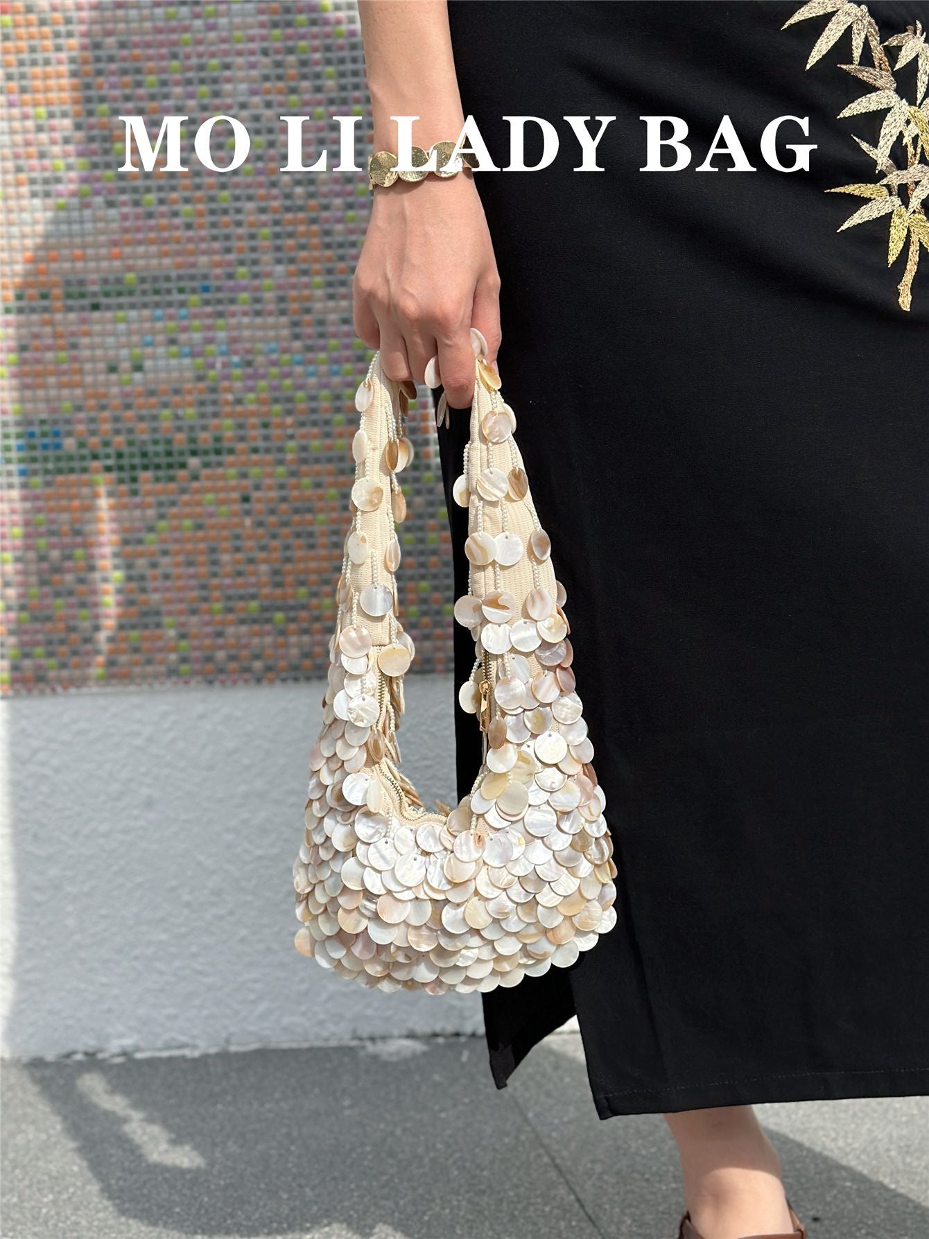 Women's Style Hand-woven Beads Pearl Natural Shell Tote Bags