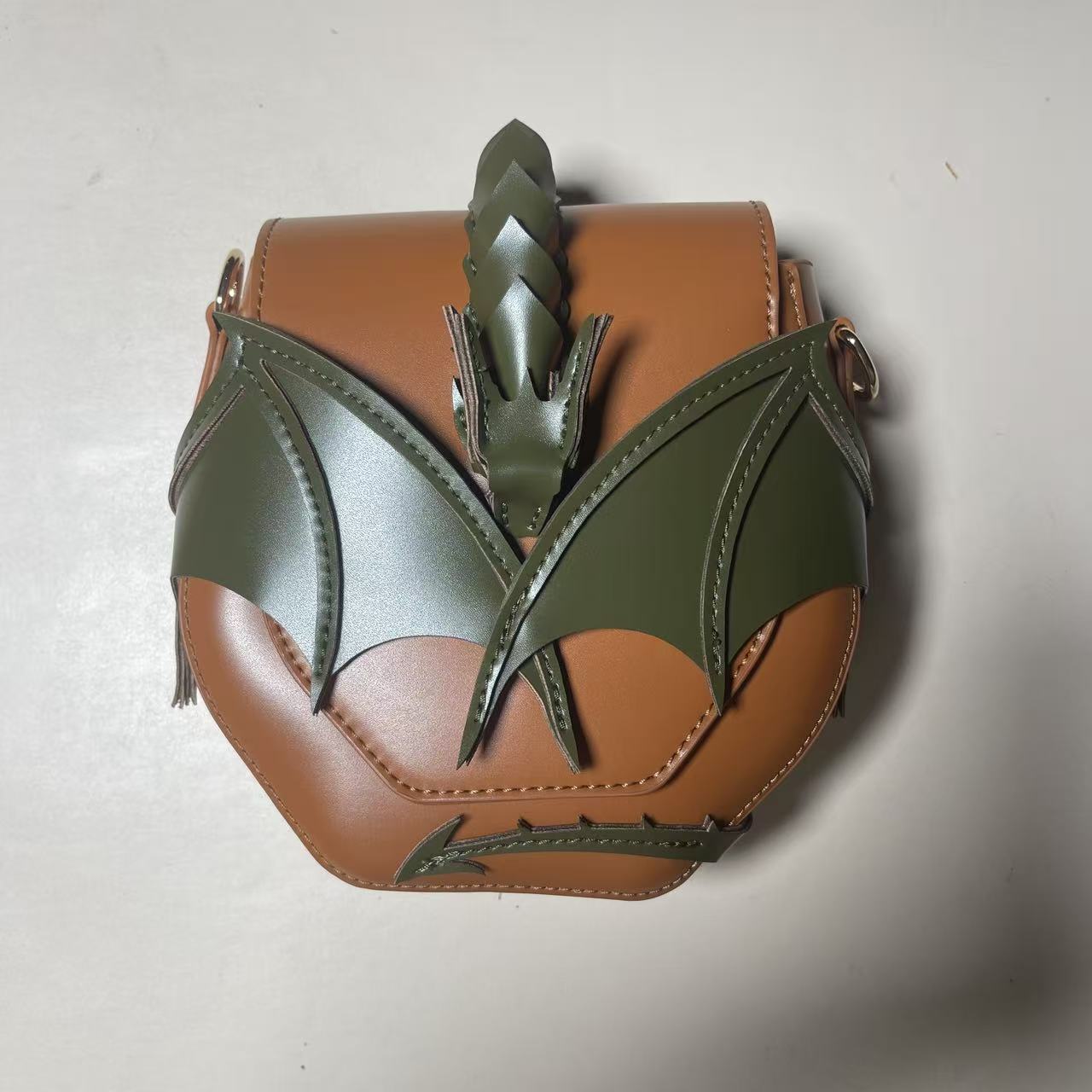 Color Shape Magic Dragon Design Wing Decoration Fantasy Style Women's Messenger Bag