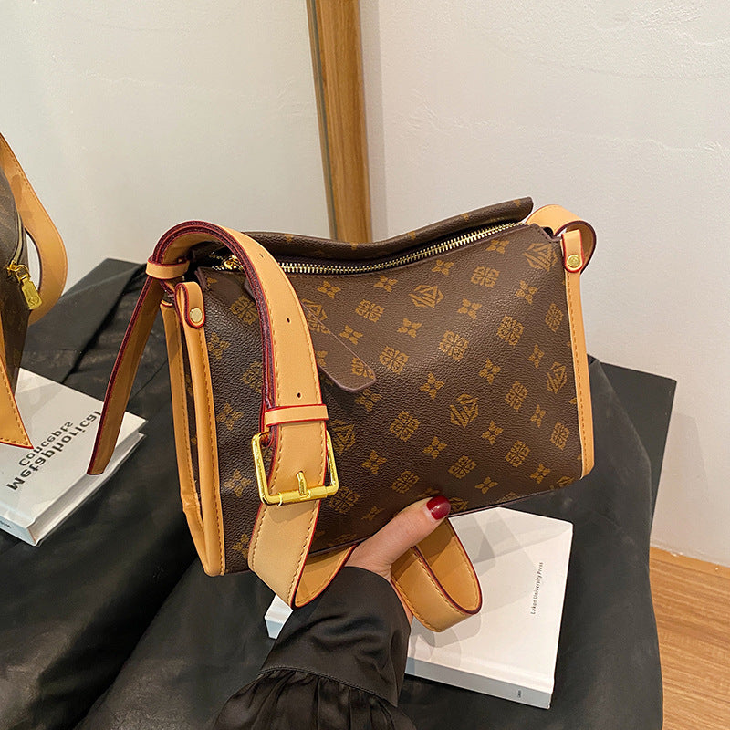 Women's High-grade Light Luxury Commuter Retro Printed Bags