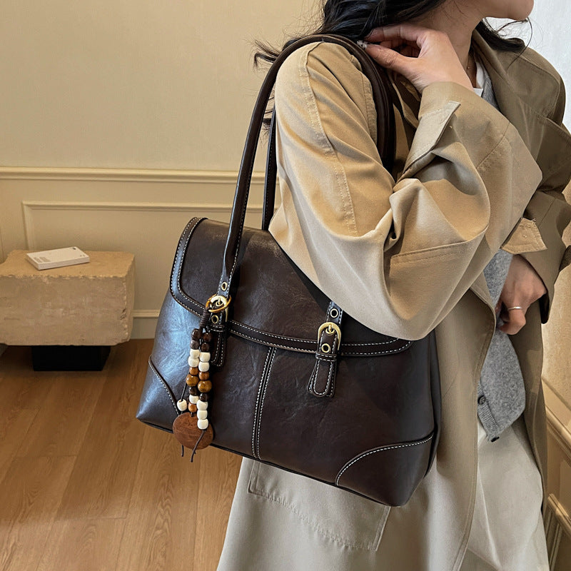 Women's Korean Style Contrast Color Commuter Retro Easy Matching Underarm Tote Bag