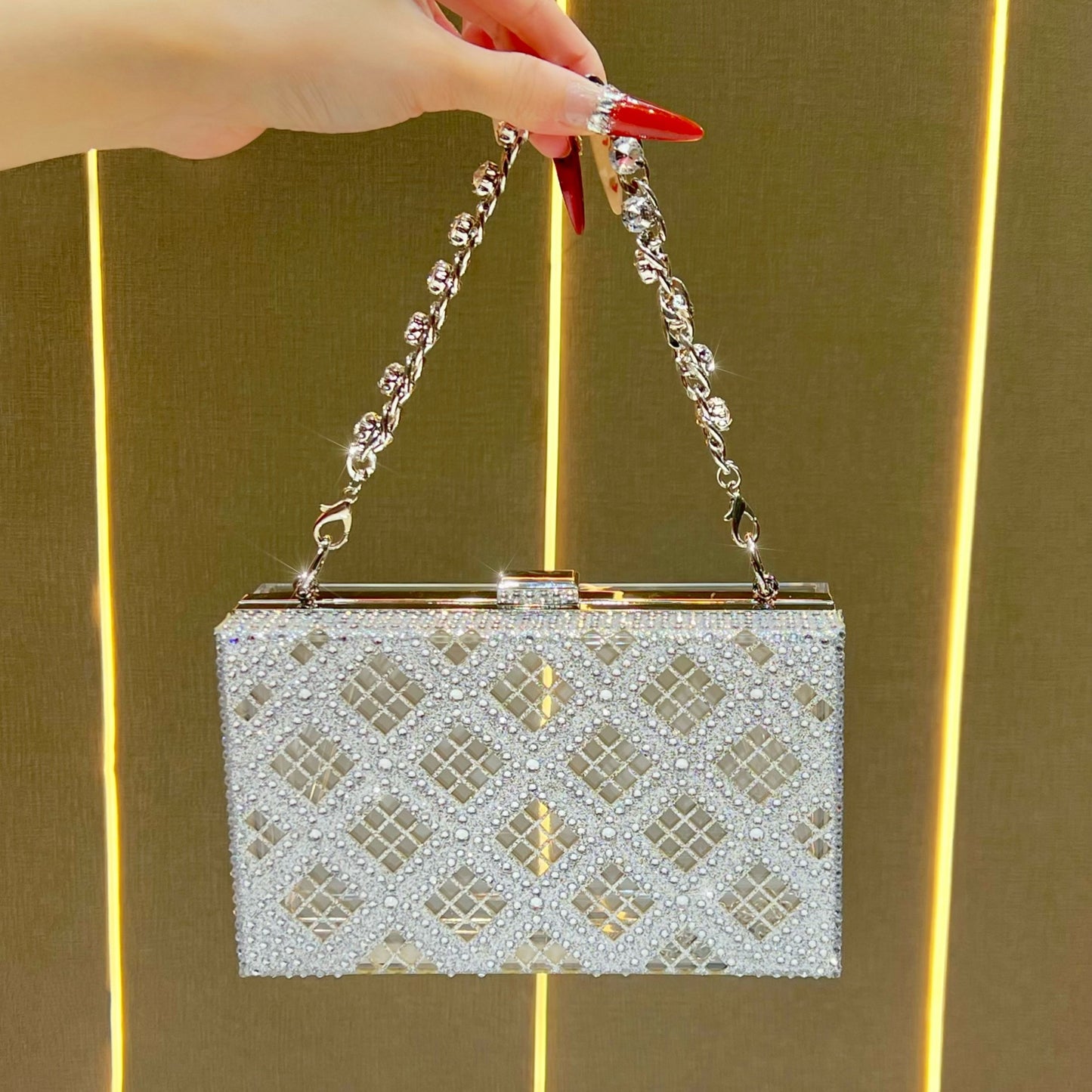 Women's Diamond High-grade Clutch Chain Transparent Dinner Bag