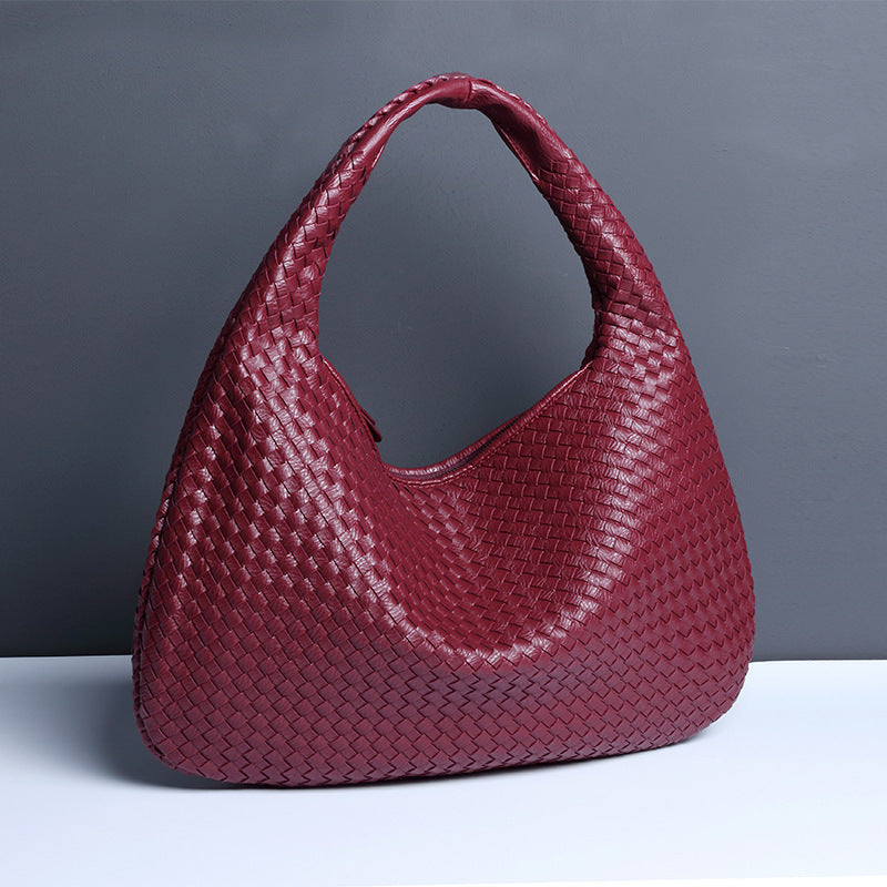 Fashion French Woven Leather Simple Atmospheric Crescent Underarm Shoulder Bags