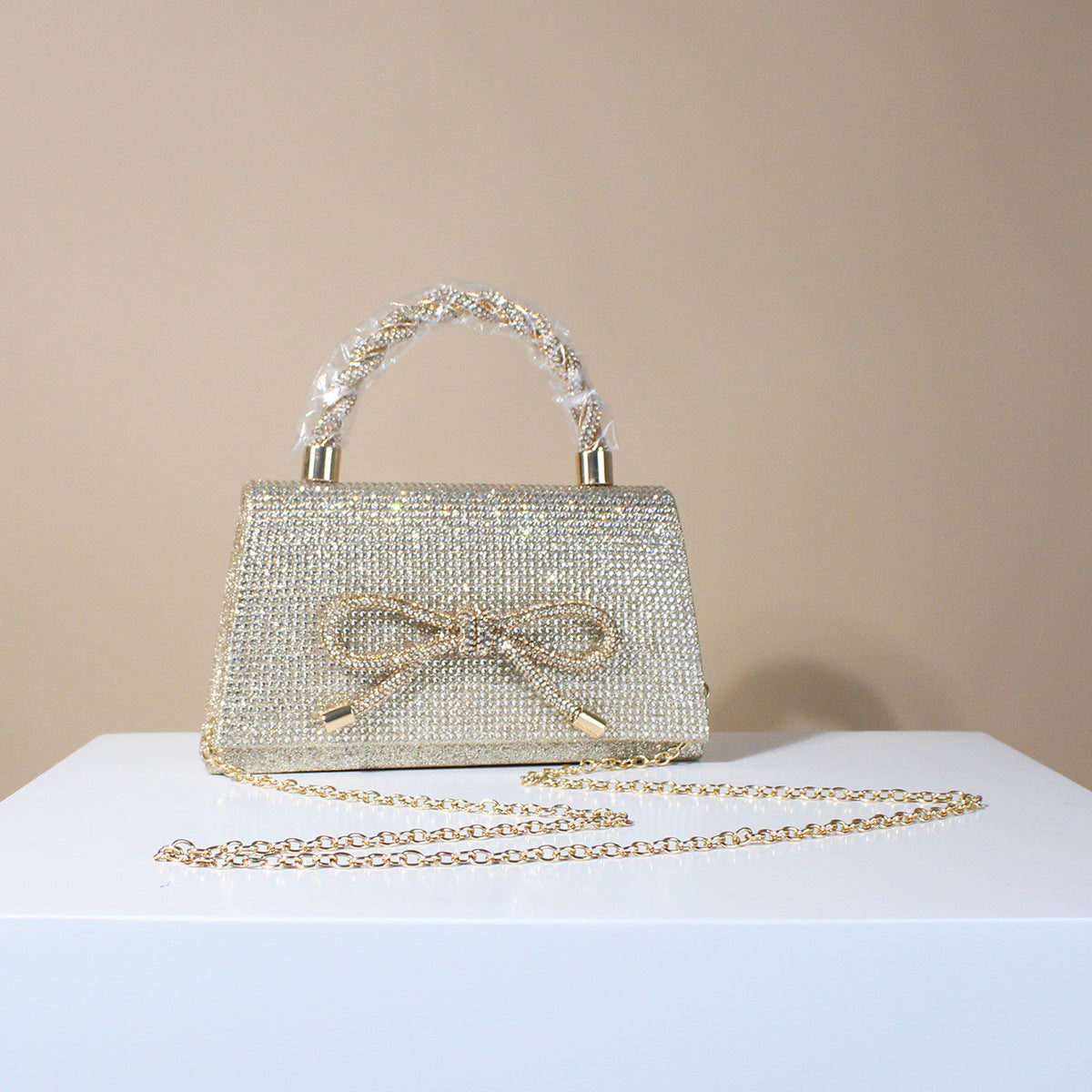 Women's Exquisite Elegant Dress Garment Flap Clutch Dinner Bag