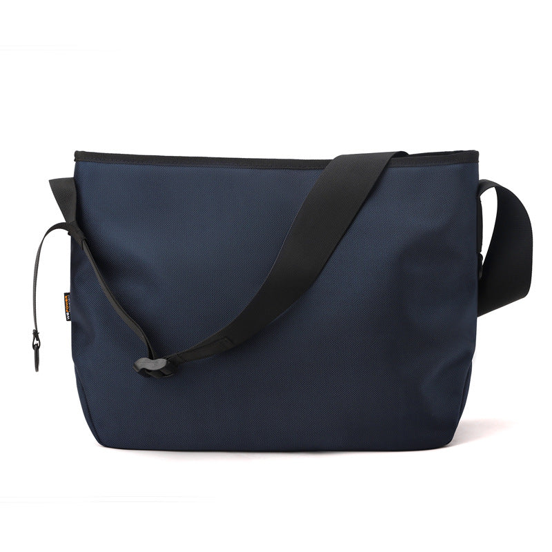 Graceful Attractive Men's Large Capacity Commuter Bags