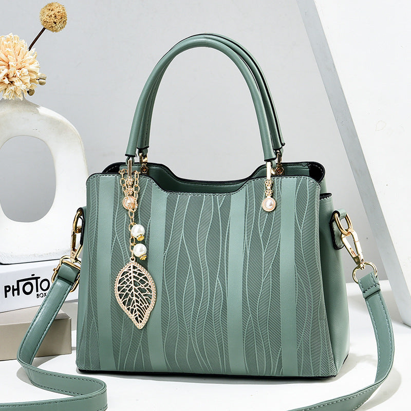 Women's Simple Western Style Korean Fashionable Large Capacity Women's Handbag