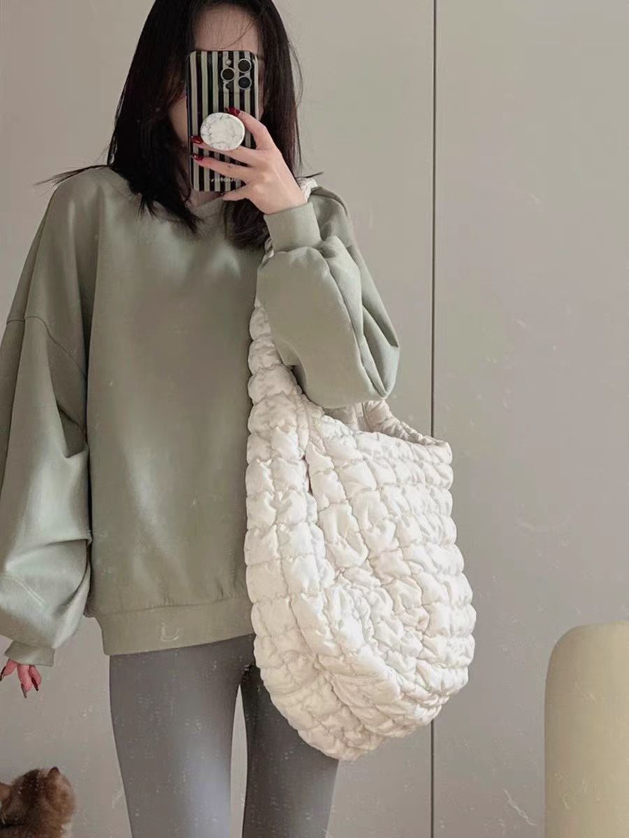 Women's Korean Style Cloud Pleated Big Personalized Bubble Large Capacity Bags
