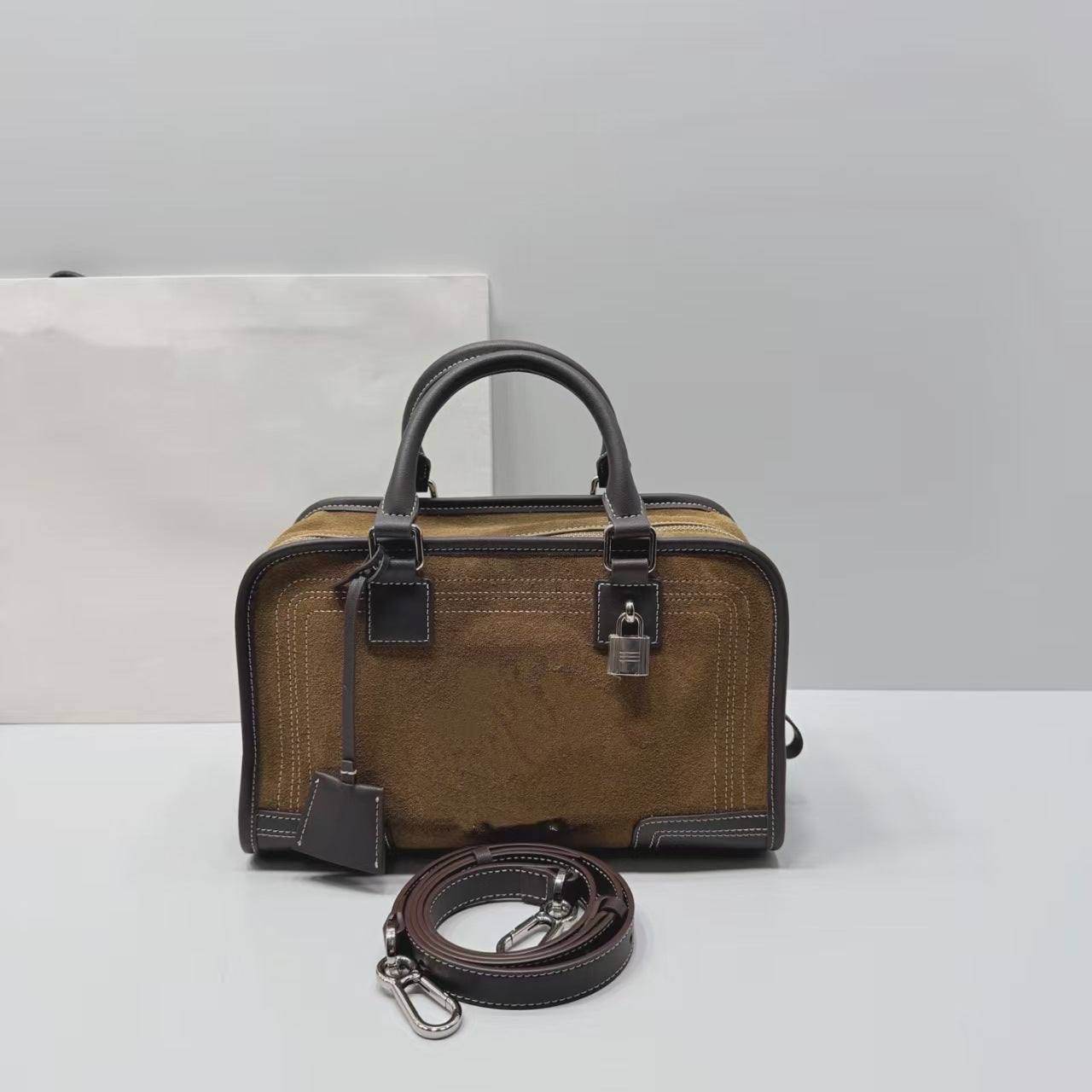 Women's Luo Retro Large Capacity Versatile Korean Men's Handbags