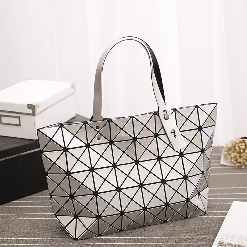 Women's Fashion Simple Single Rhombus Variety Geometric Women's Shoulder Bag