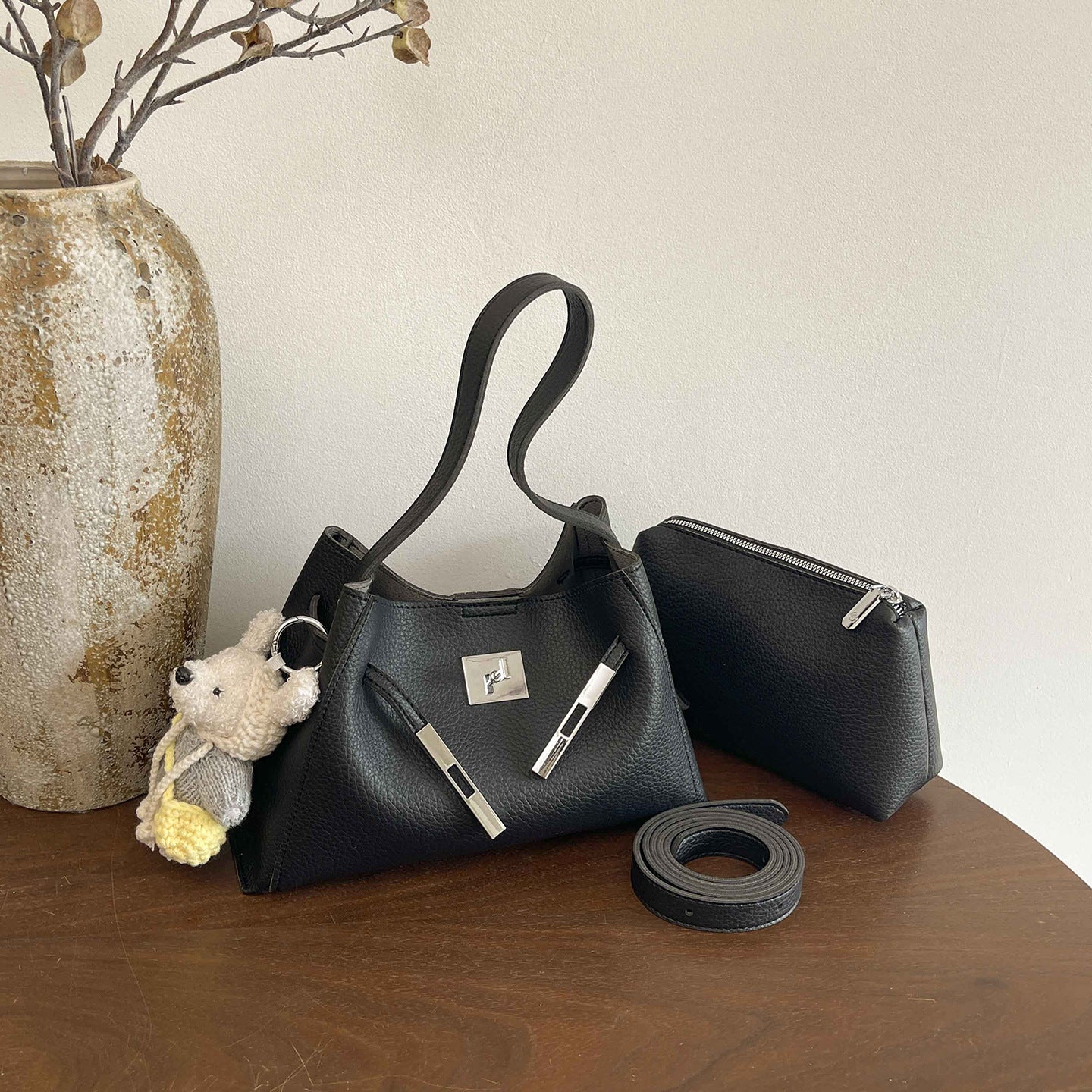 Women's Retro Large Capacity Western Style Women's Shoulder Bag