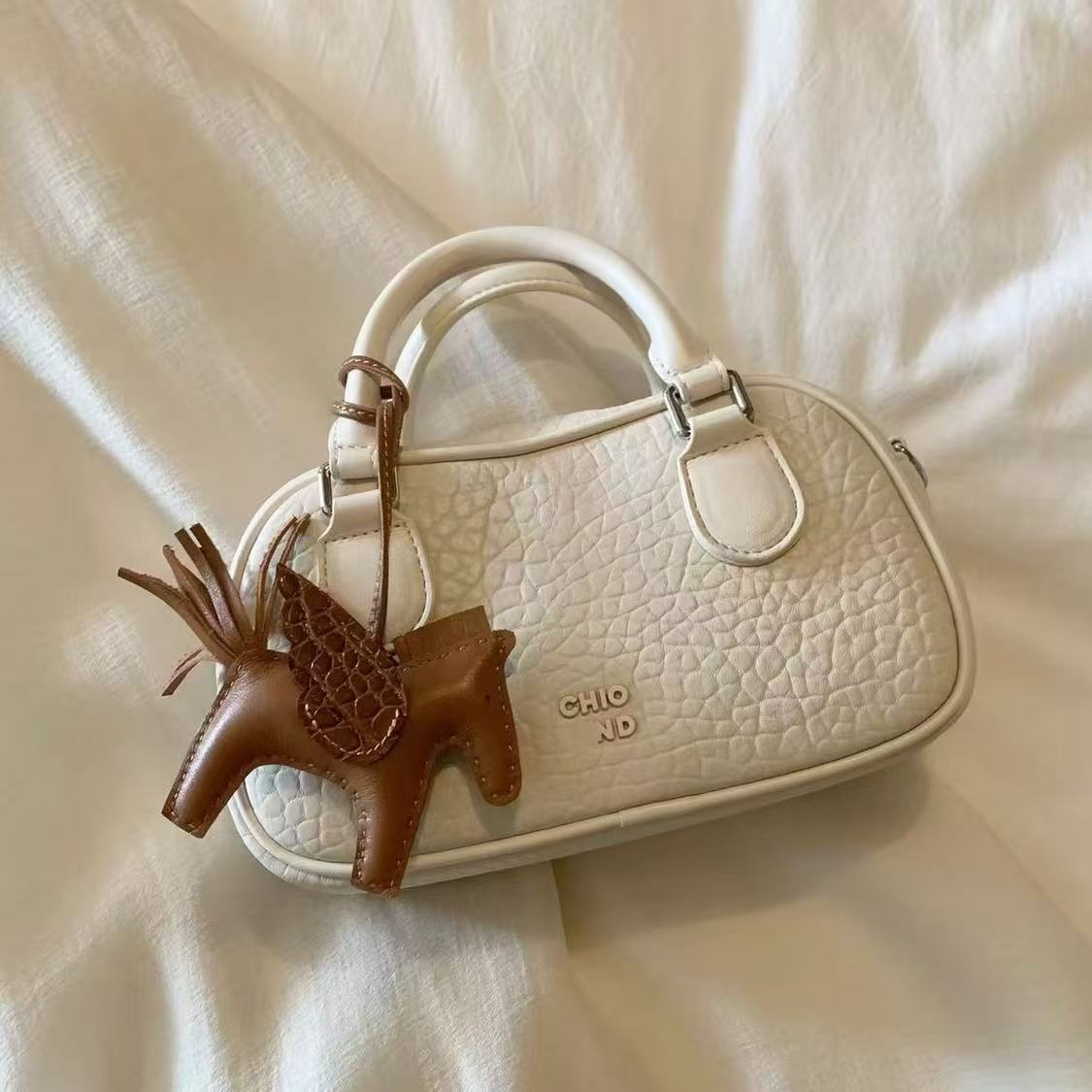 Women's Sea Salt Mystery Pillow Clutch Super Bags