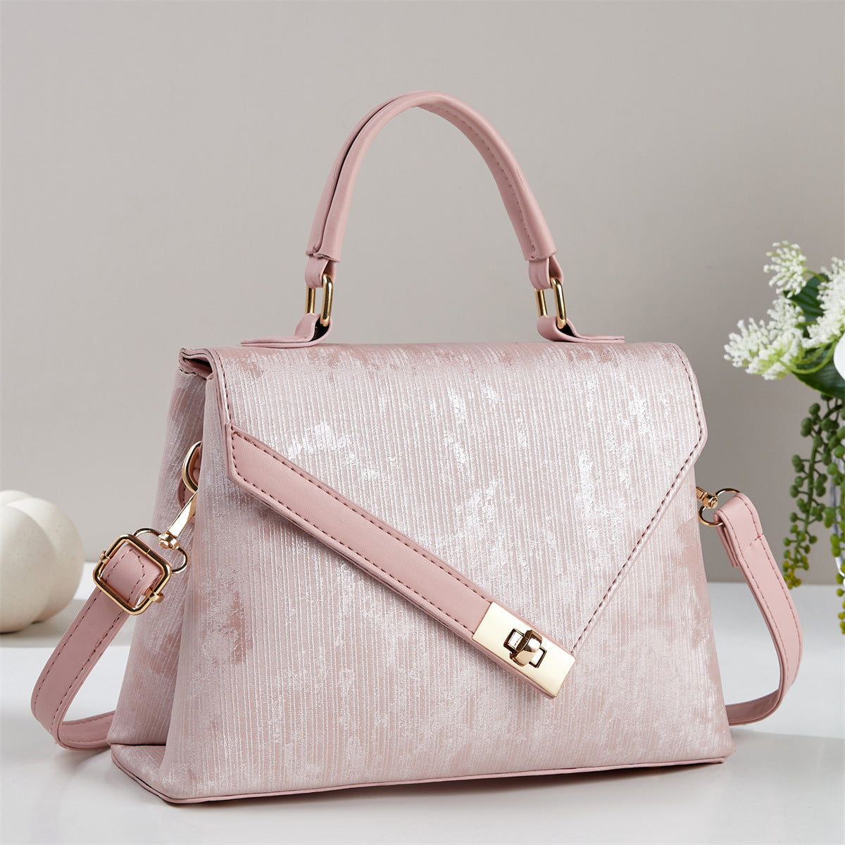 Women's Simple High Sense Fashion Western Style Handbags