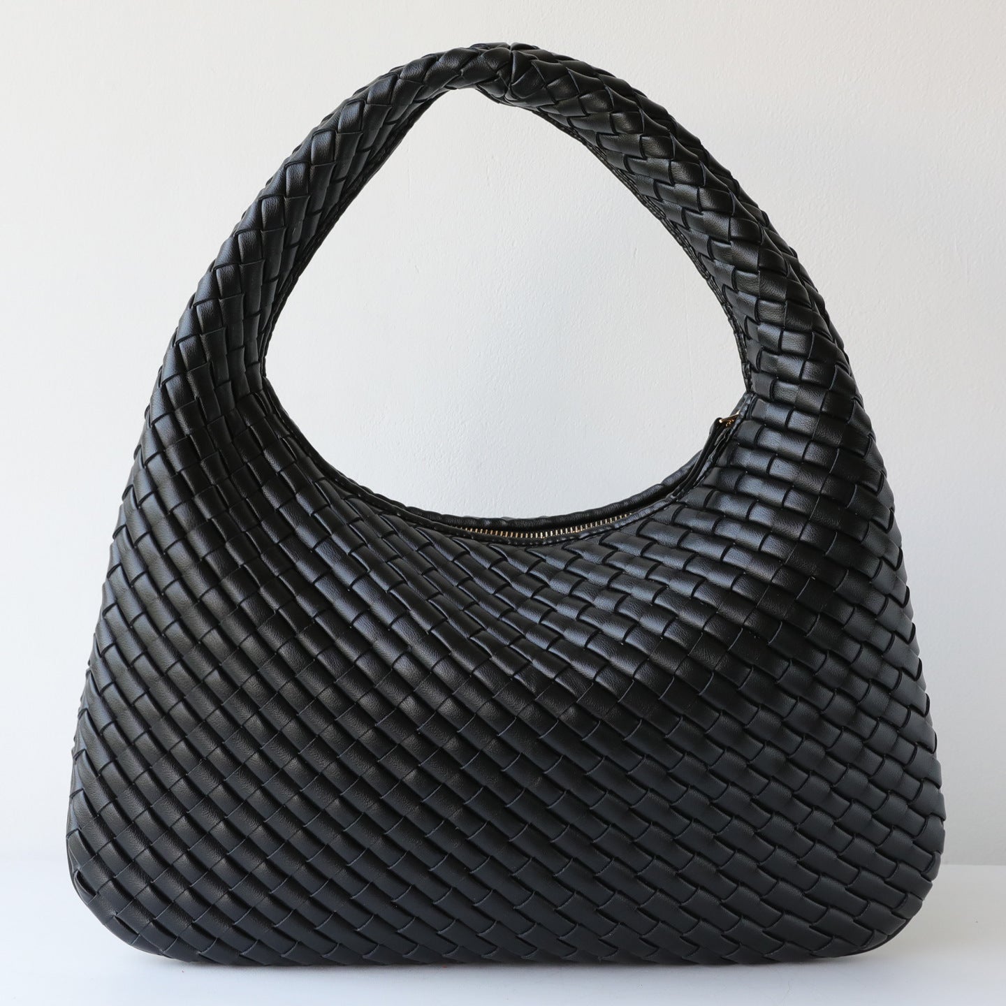 Fashion Hand-woven Dumpling Genuine Leather Versatile Women's Handbag