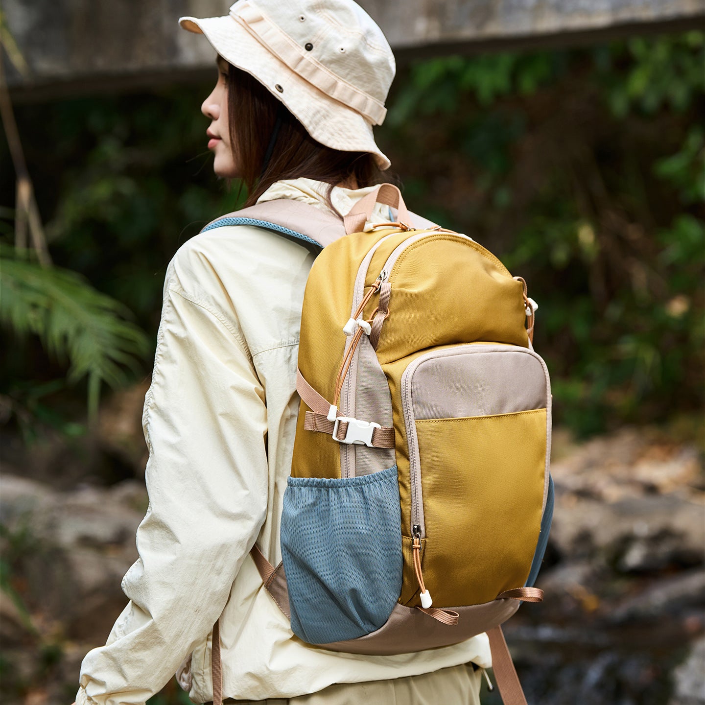 Women's Cycling Hiking Lightweight Waterproof Durable Leisure Backpack
