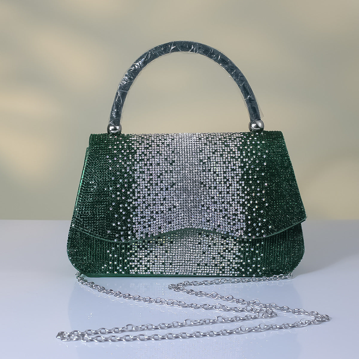 Women's Exquisite Elegant Dress Garment Flip Hand Holding Clutch Fashion Dinner Bag