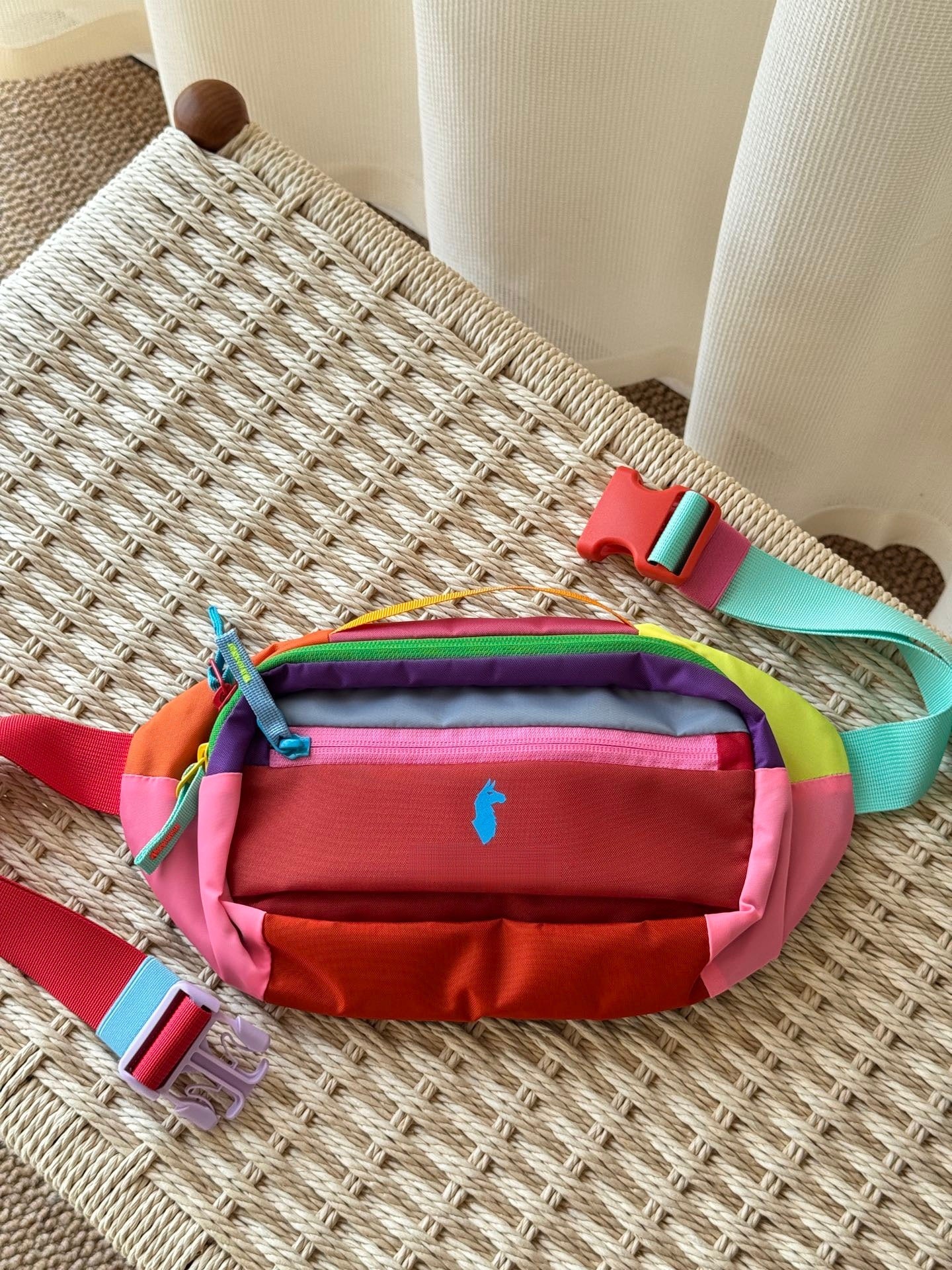 In Shape Of Alpaca Dopamine Large Capacity Mori Women's Chest Bag, Fanny Pack
