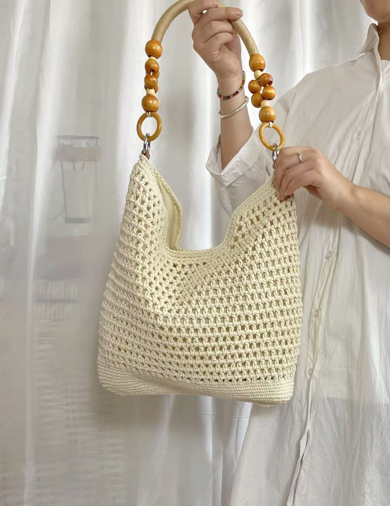 Women's Simple Large Capacity Woven Hollow Handmade Women's Shoulder Bag