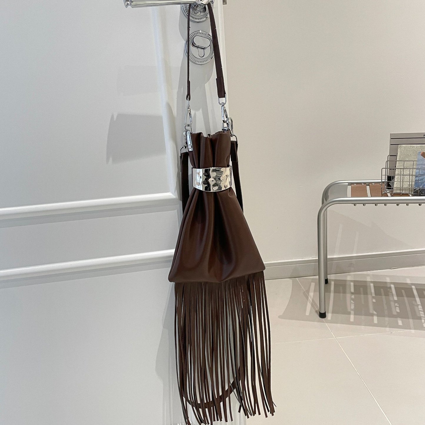 Women's Design Tassel Dinner Asian Culture Metal Bucket Bags