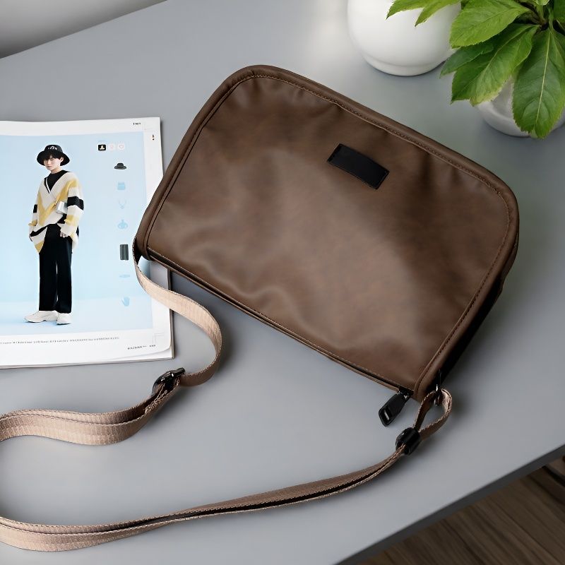 Women's & Men's Large Capacity Commuter Light Luxury High-grade Men's Shoulder Bag