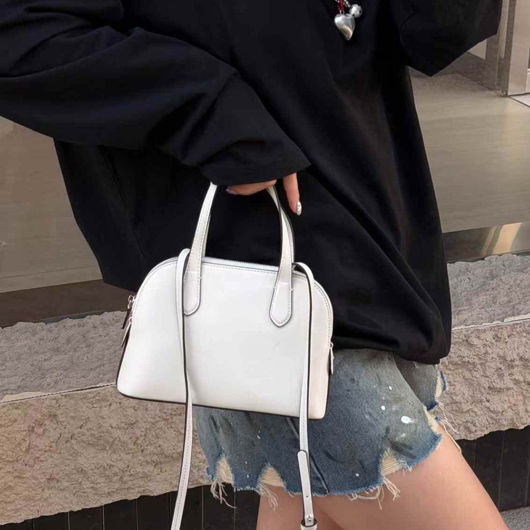 Women's Sheepskin Little Shell Retro Fashion Minimalist High Quality Simple Women's Messenger Bag