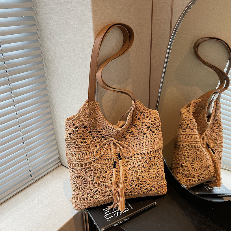 Tassel Cotton Thread Woven Hollow Pattern Bearded Needle Leisure Vacation Bags