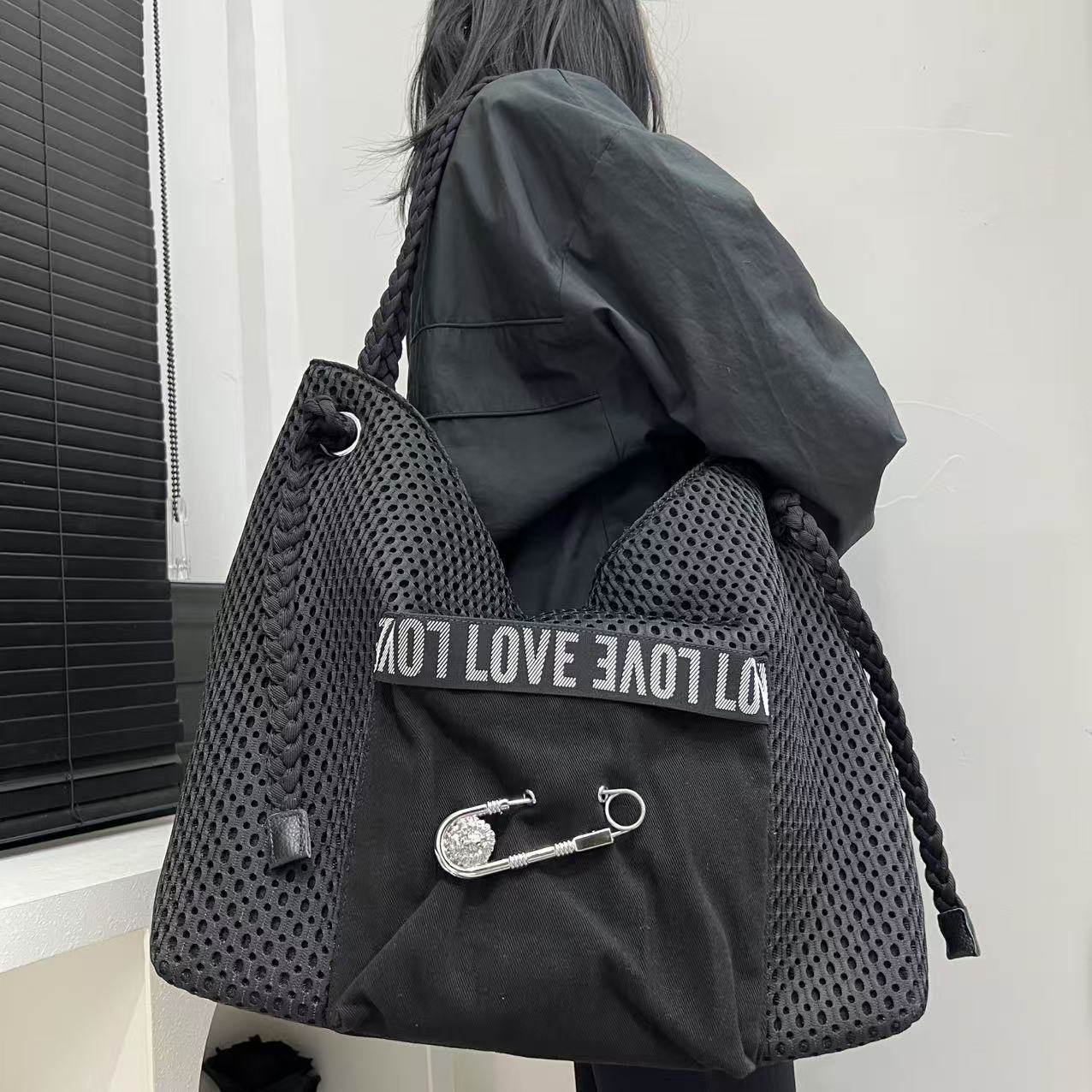 Women's Korean Big Woven Strap Personality Pin Bags