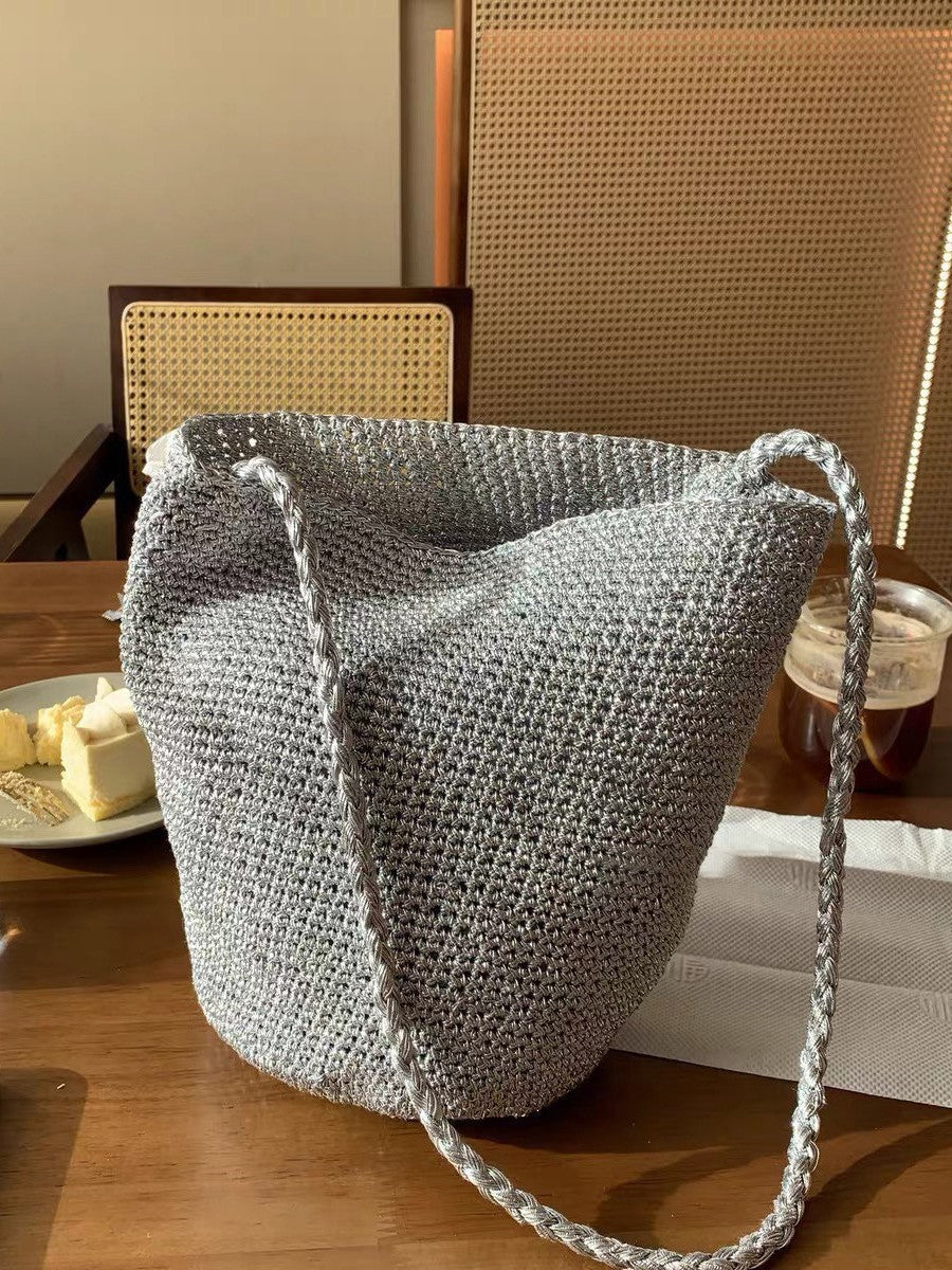 Elegant Design Versatile Hand-woven Commuter Underarm Women's Shoulder Bag