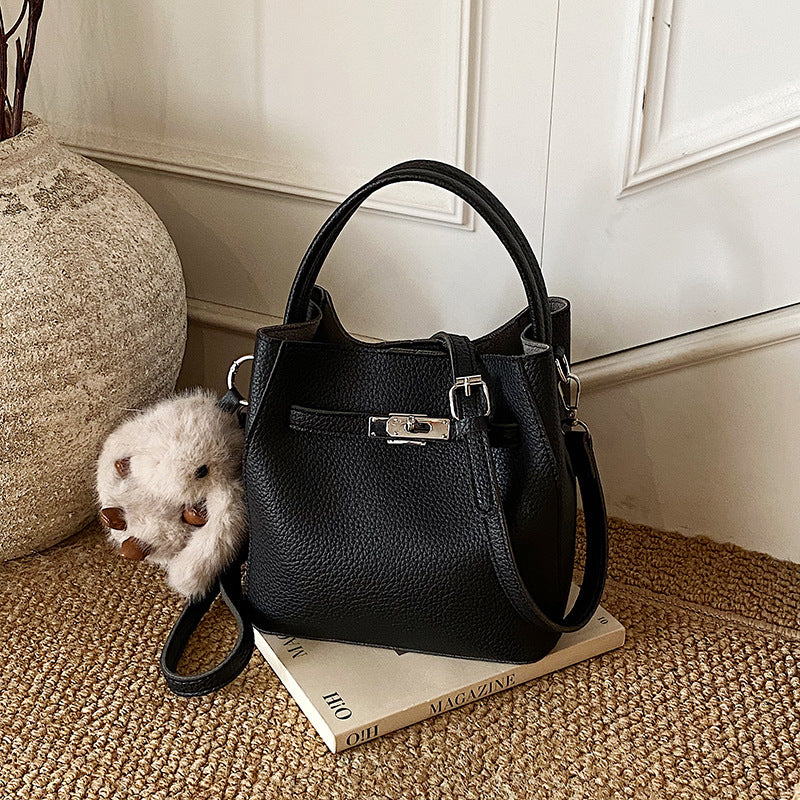 Versatile Women's Simple Carrying Winter Good-looking Women's Messenger Bag